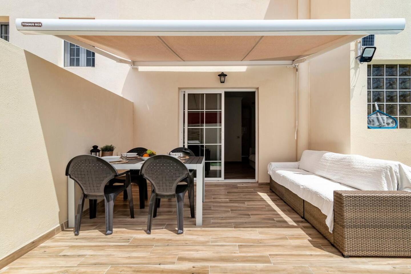 Villa Aspen Gran Canaria Arguineguin 外观 照片