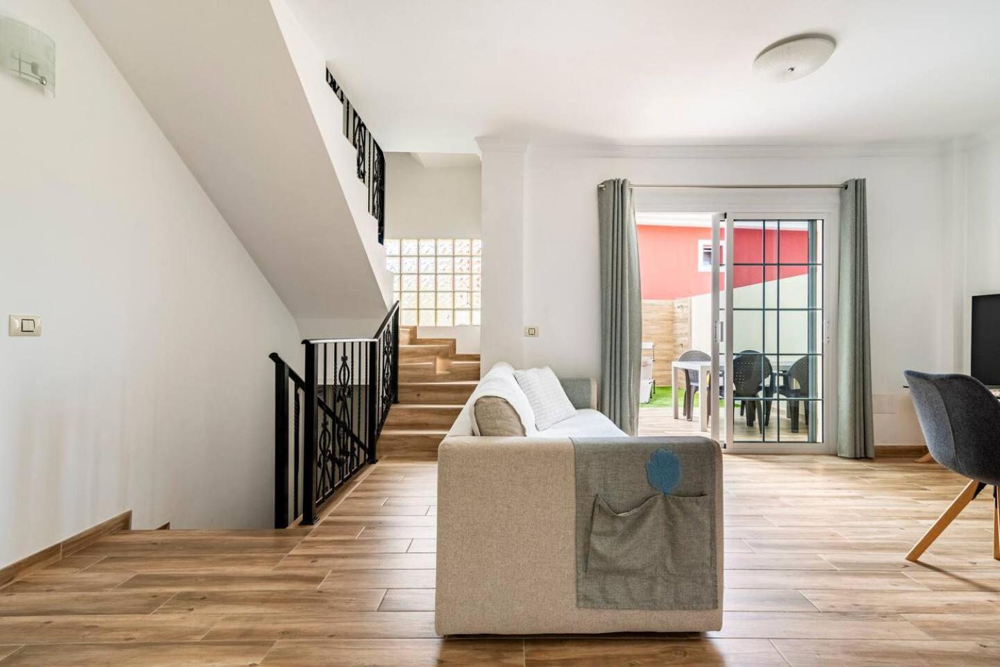 Villa Aspen Gran Canaria Arguineguin 外观 照片