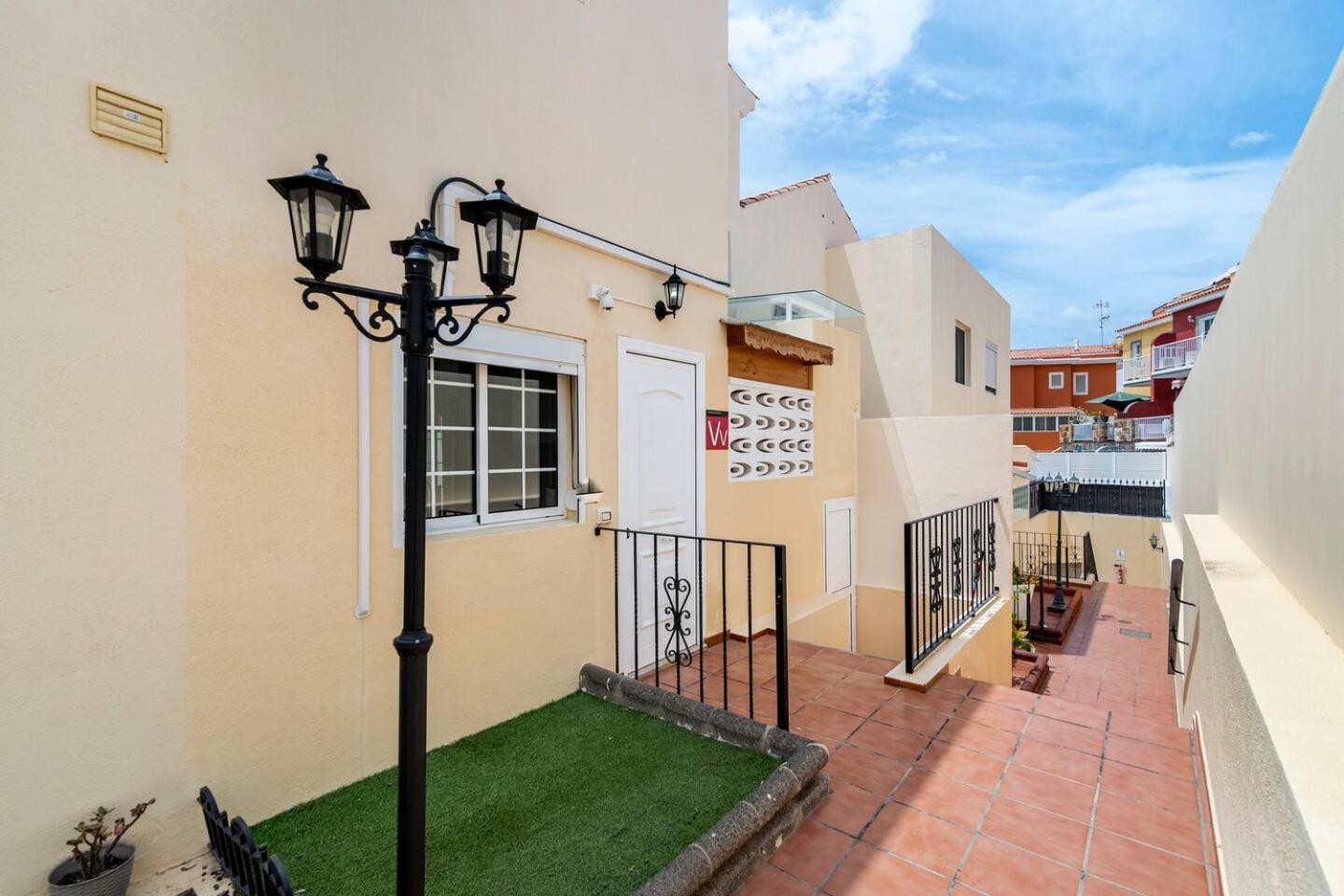 Villa Aspen Gran Canaria Arguineguin 外观 照片
